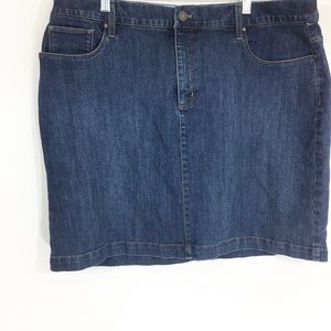 Croft & Barrow Women’s Jean Skort